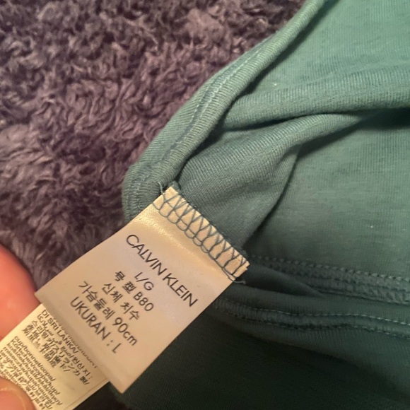 Calvin Klein Triangle Bralette - Picture 5 of 5